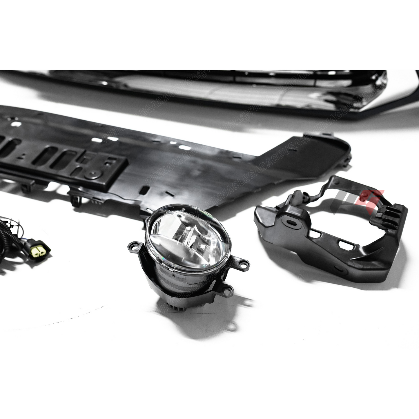 2011-2017 LEXUS CT200H to 2016+ F-Sport Style Front Bumper Conversion w/ Fog Lights